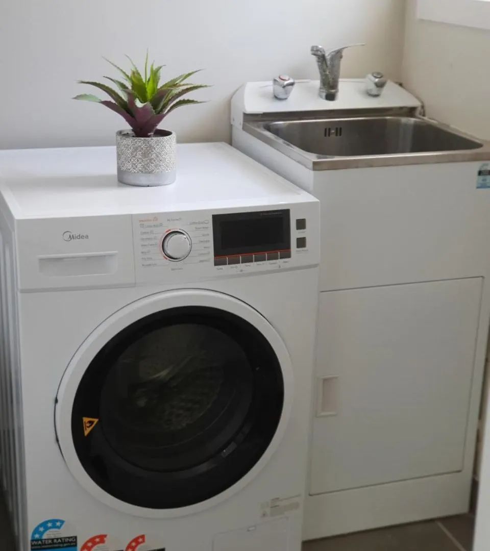 Rose Apartments Unit 6 Central Rotorua-Accommodation & Spa