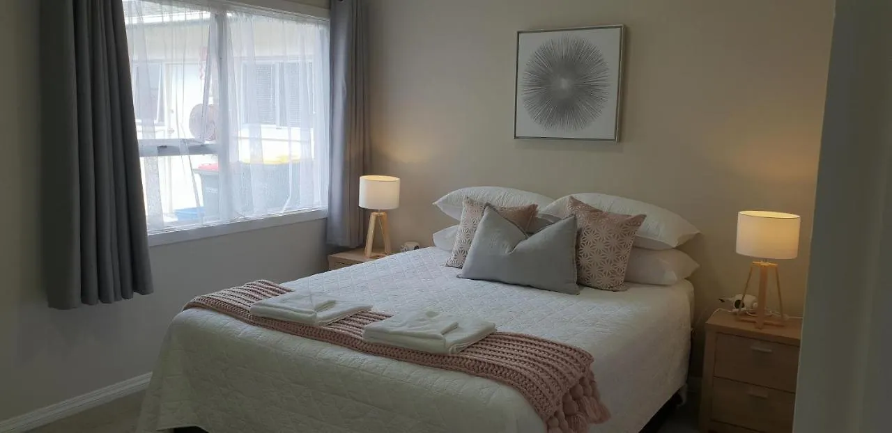 Rose Apartments Unit 6 Central Rotorua-Accommodation & Spa 0*, Rotorua